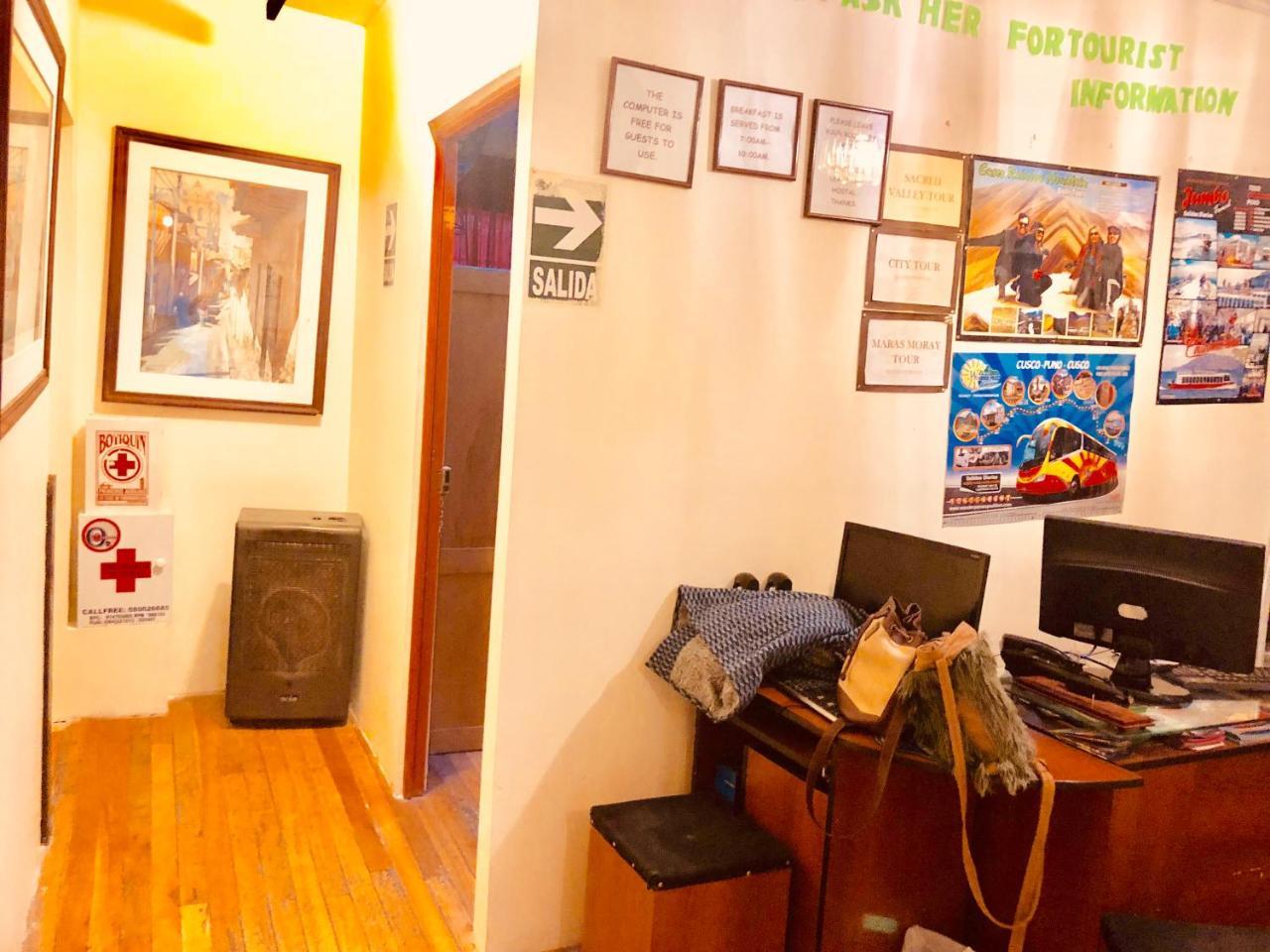 Hostal Feel At